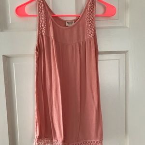 ✔Mossimo Supply Co. Peach Tank Top
